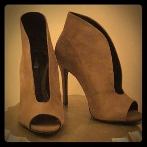 Schutz Genuine Suede Flytrap Booties